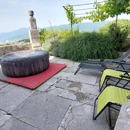 Tijan Апартаменты *