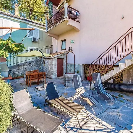 Tijan Апартаменты Кастав